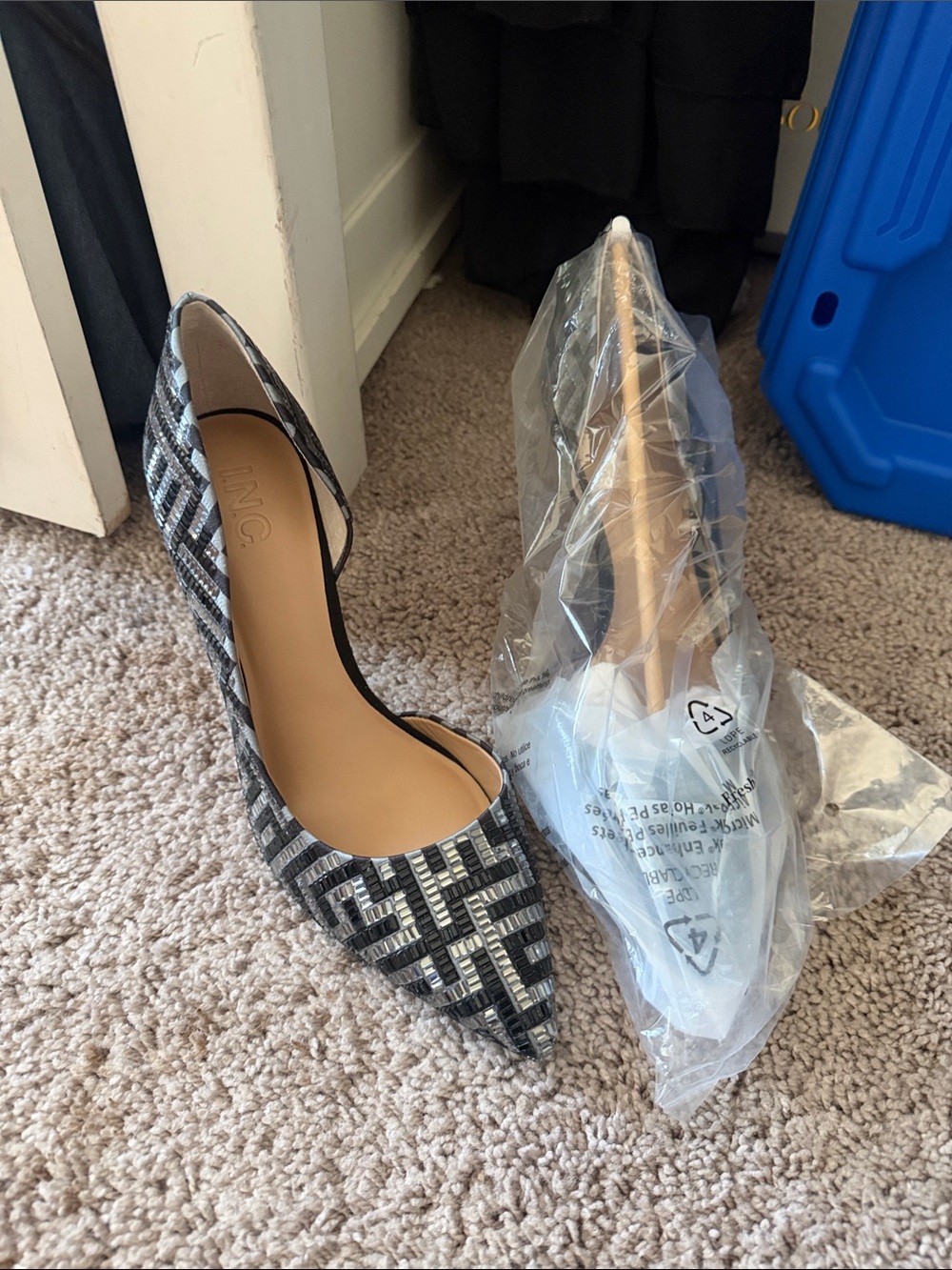 INC International Concepts Black and Silver Patterned D'Orsay Heels